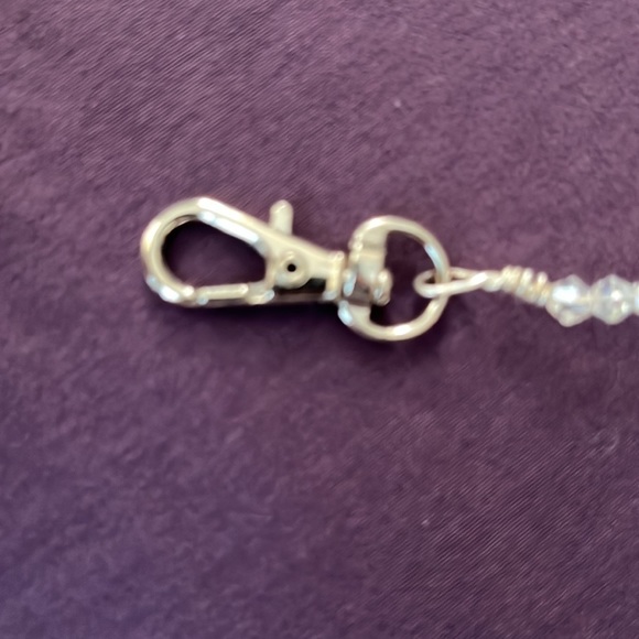 Zipper pull - hand crafted - white - oops edition - Picture 2 of 4